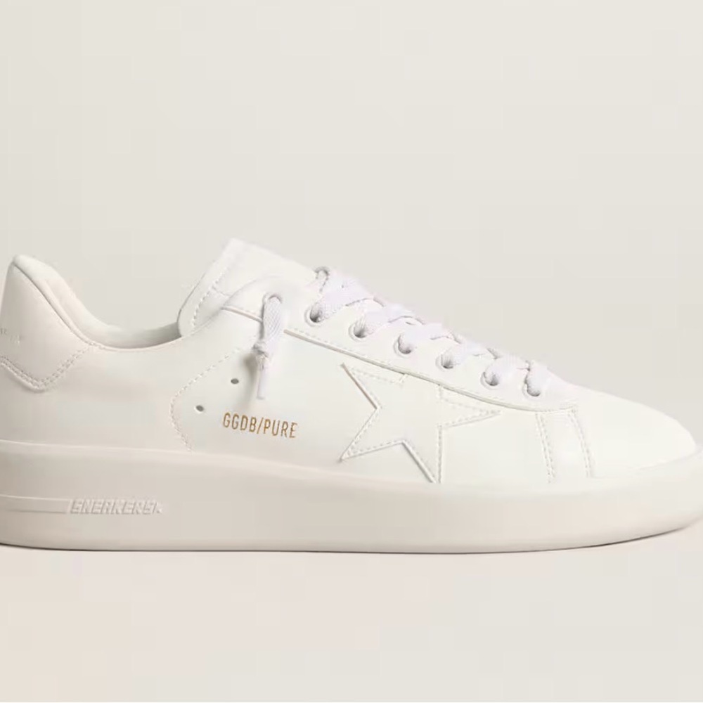 GOLDEN GOOSE
Pure Star Classic White Sneakers